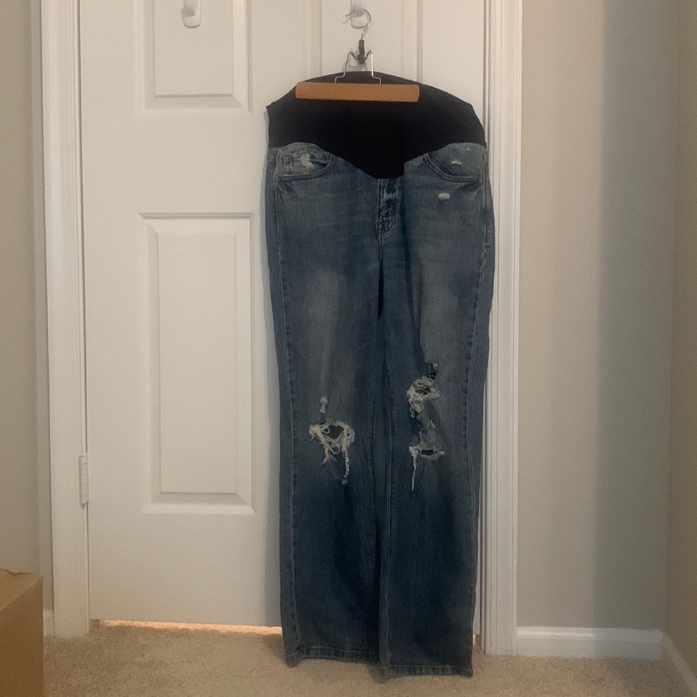Size 12 Pinkblush relaxed maternity jeans (new, never worn)